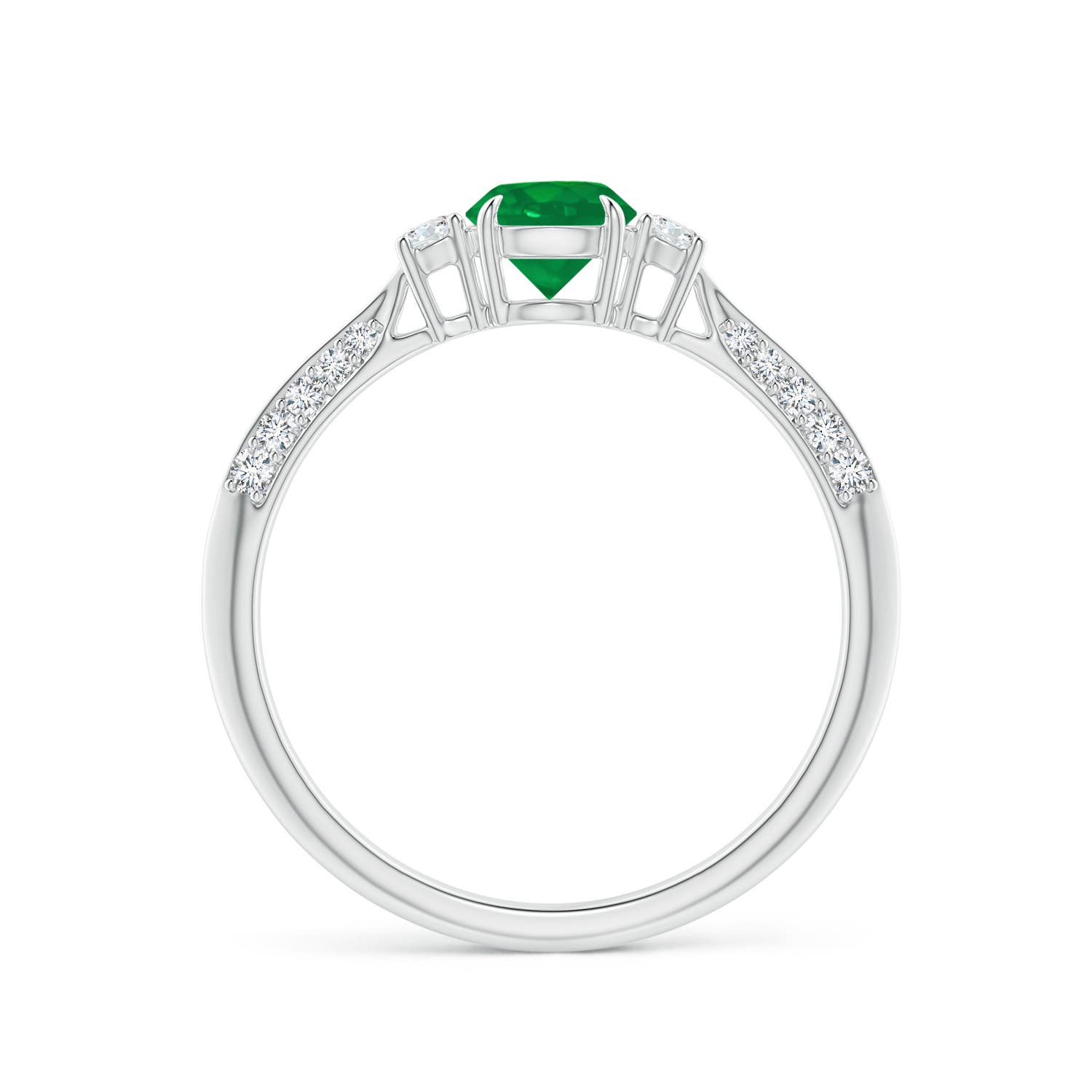 AA - Emerald / 0.7 CT / 14 KT White Gold