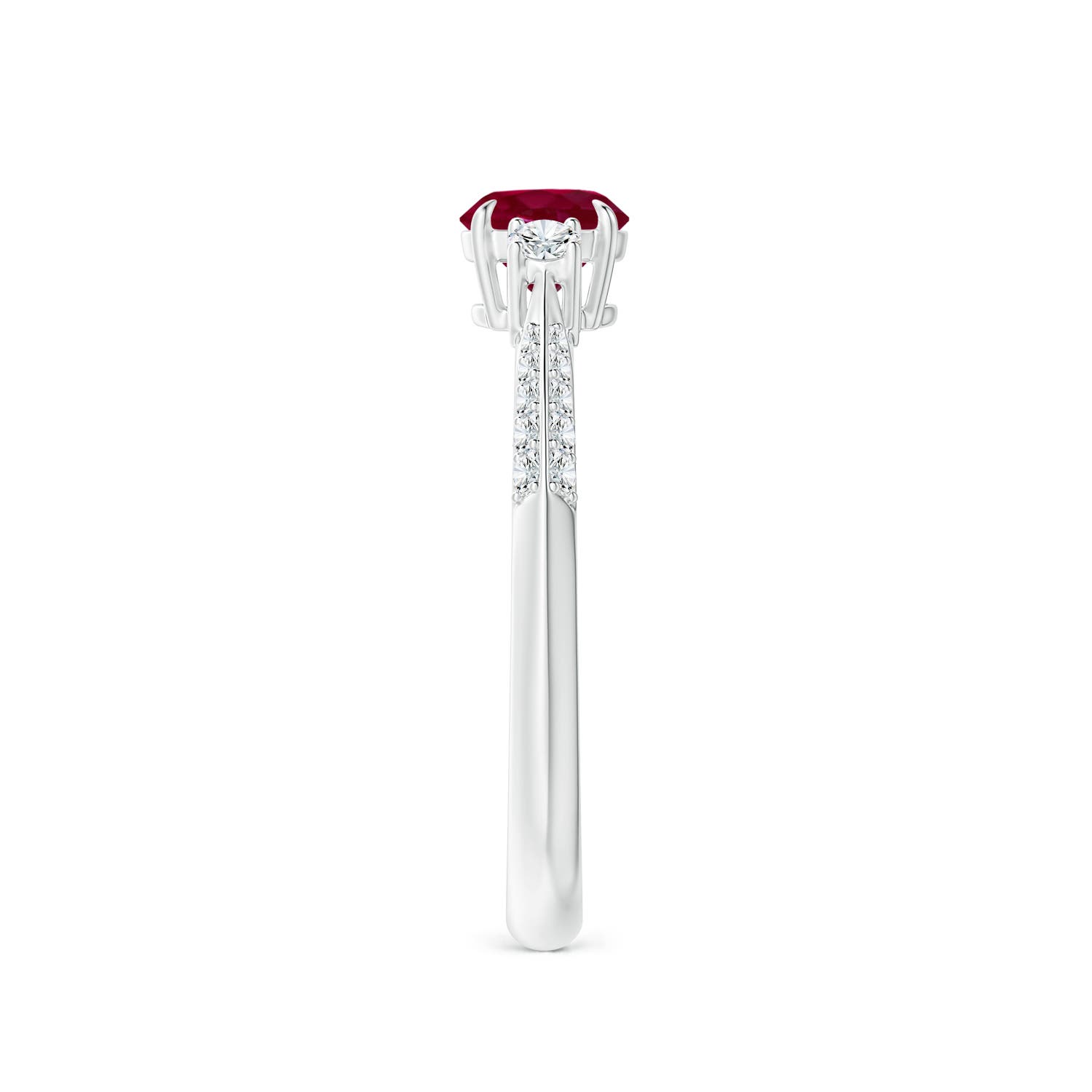 A - Ruby / 0.85 CT / 14 KT White Gold