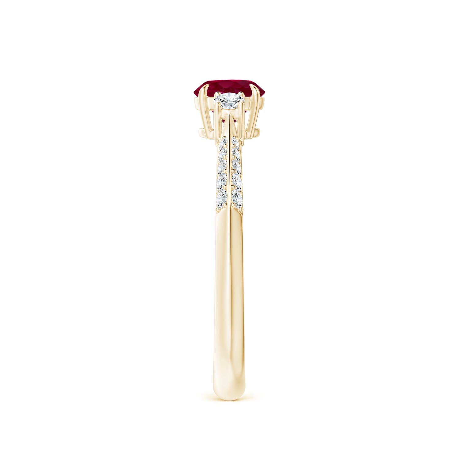 A - Ruby / 0.85 CT / 14 KT Yellow Gold