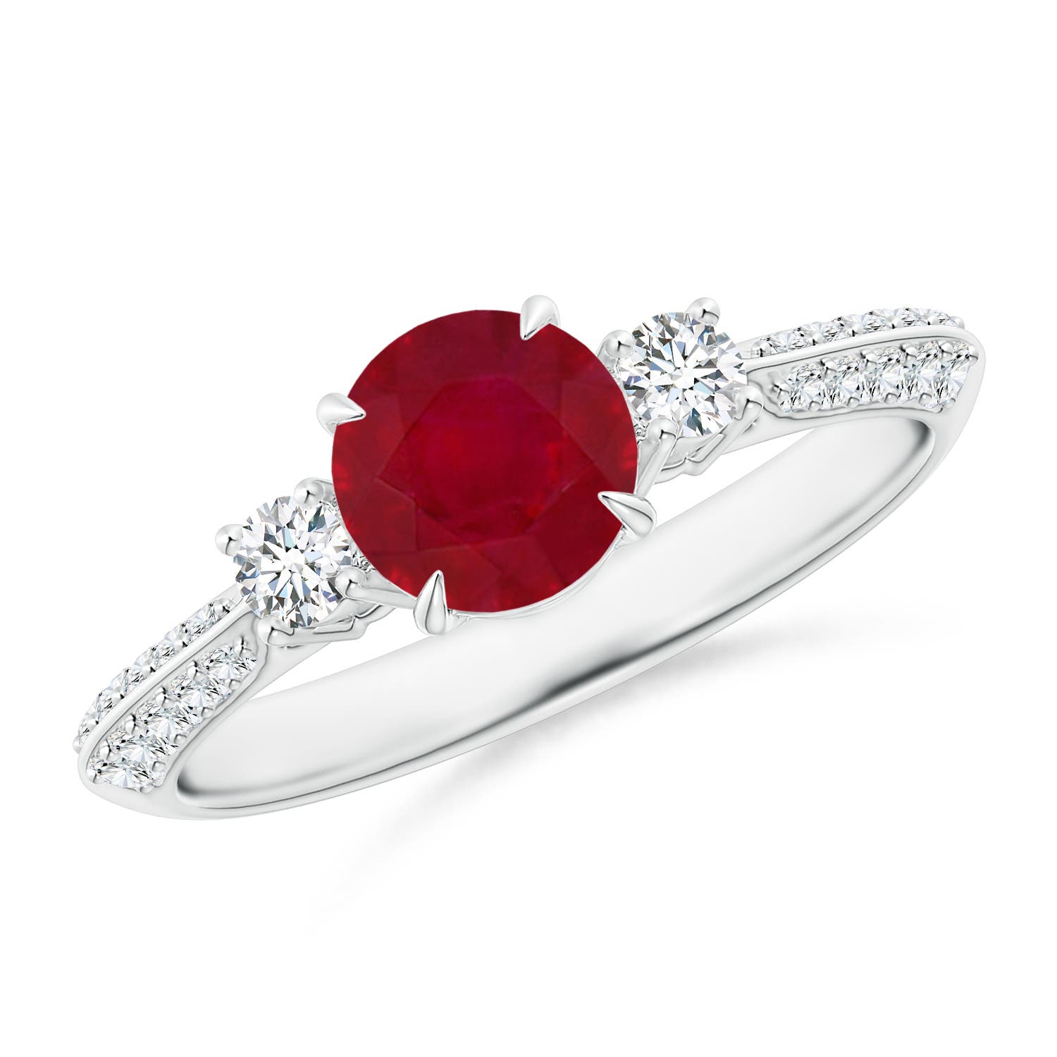 AA - Ruby / 1.35 CT / 14 KT White Gold