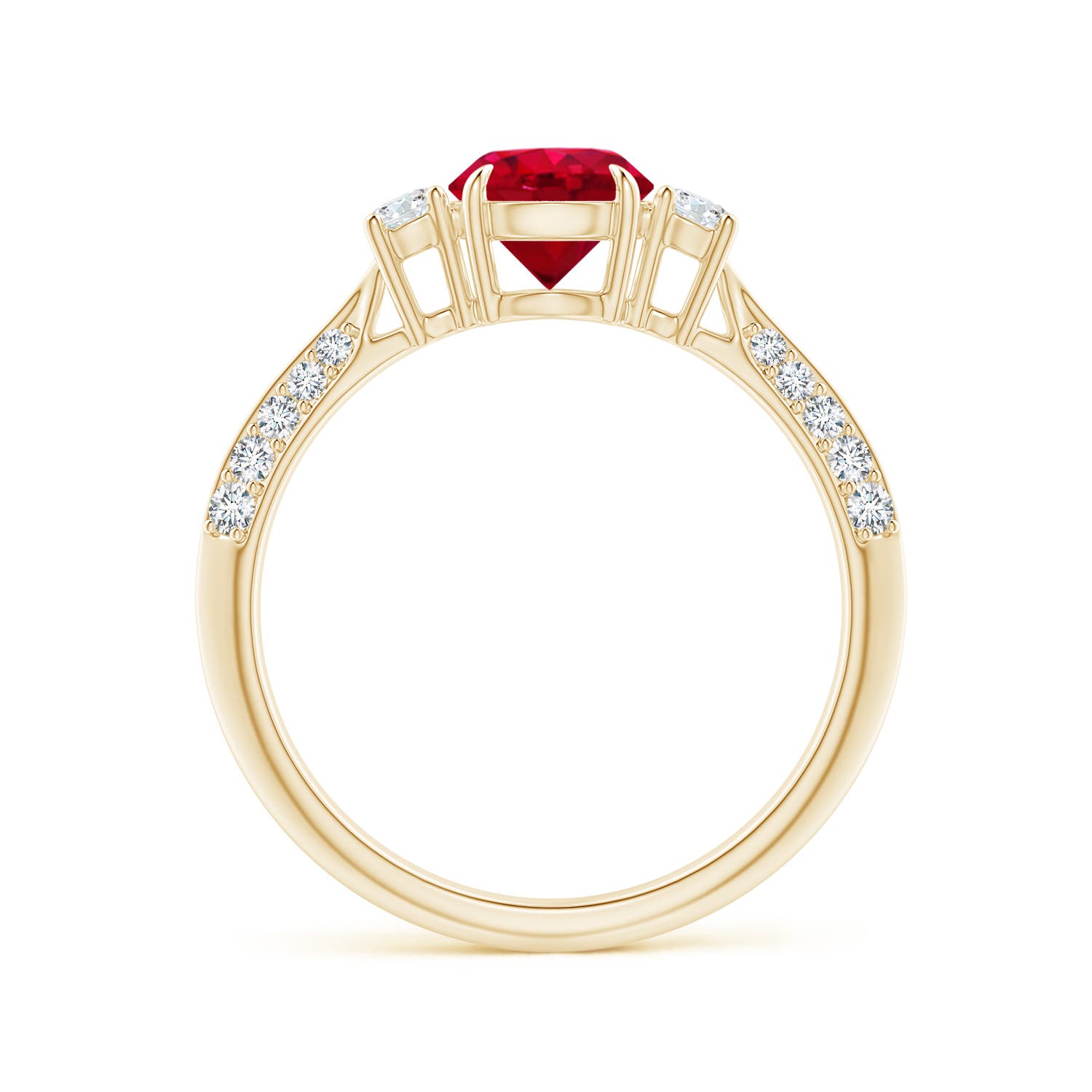 AAA - Ruby / 1.35 CT / 14 KT Yellow Gold