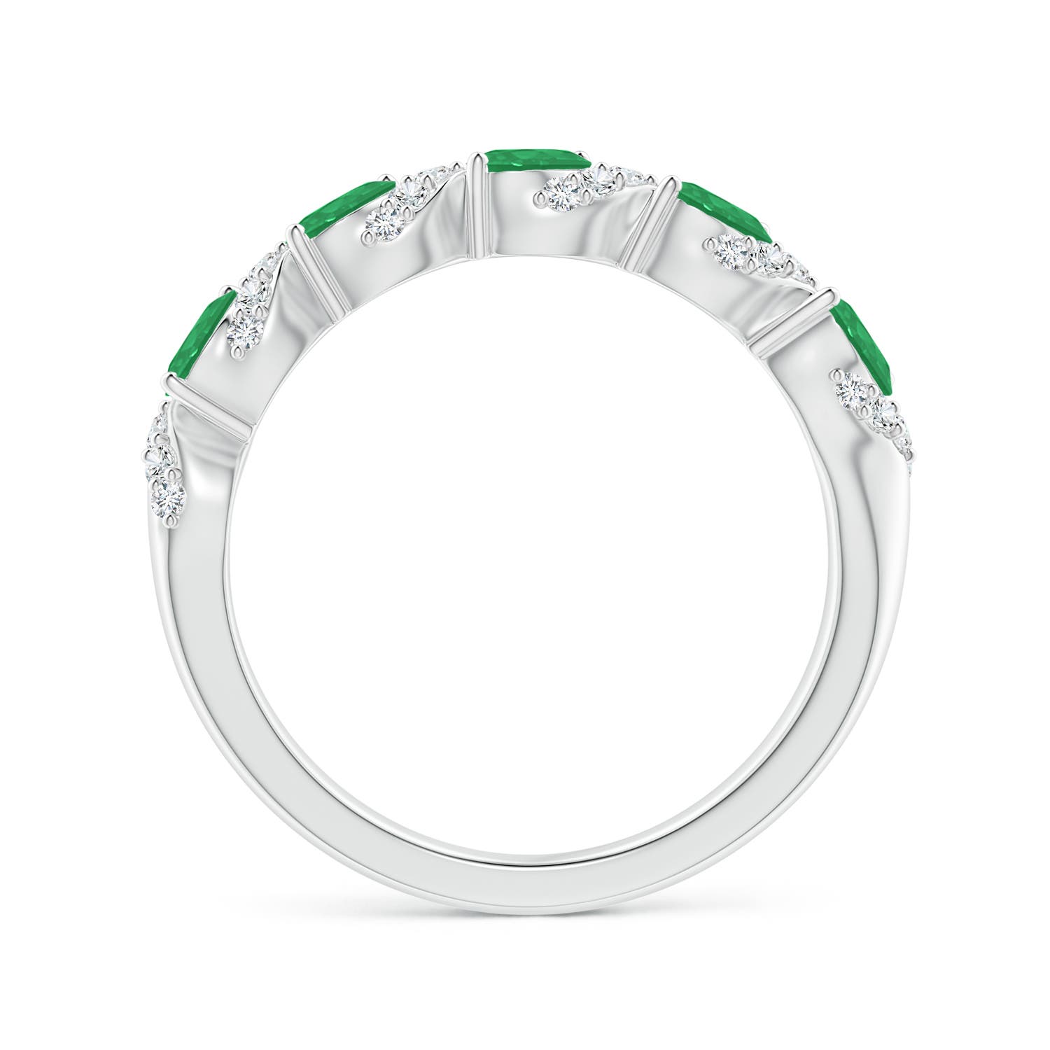 A - Emerald / 0.78 CT / 14 KT White Gold