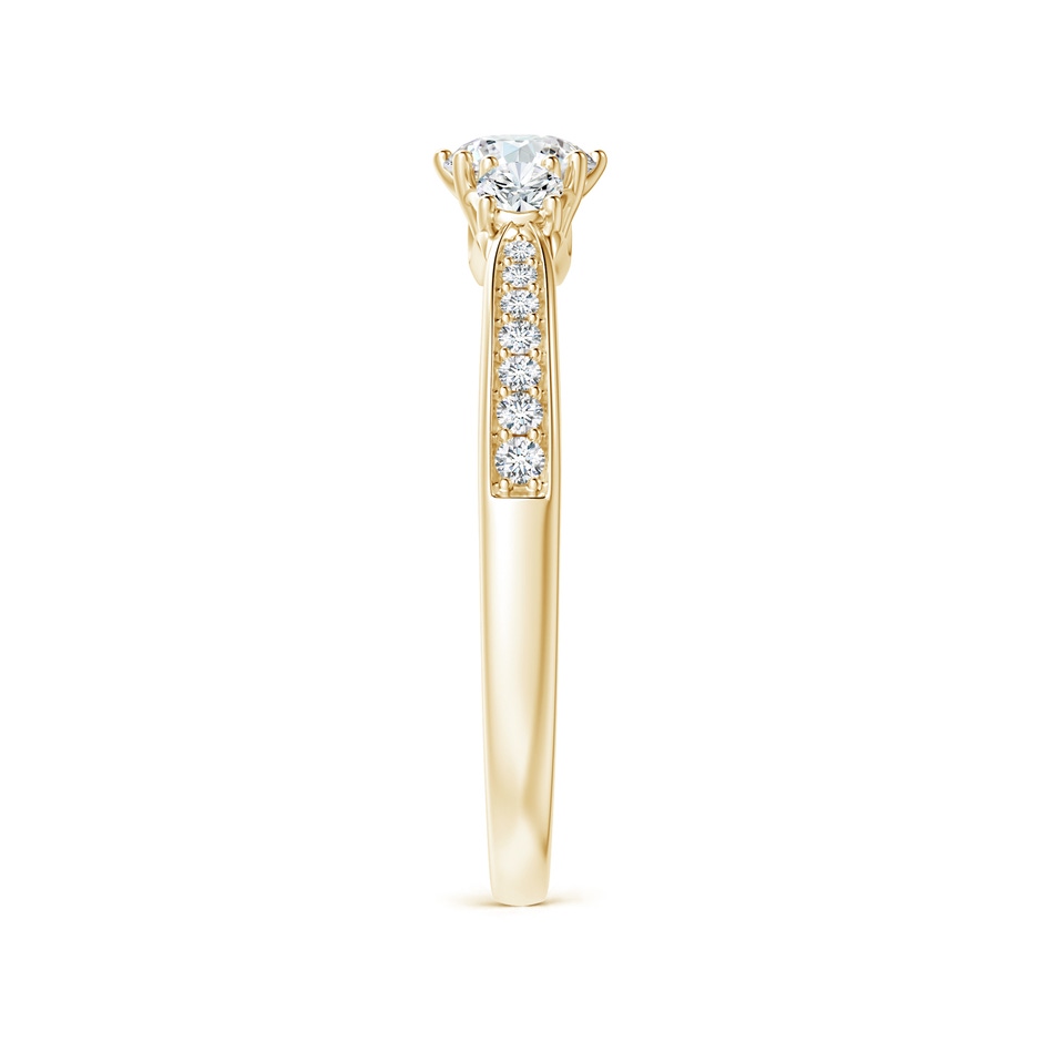 4.6mm GVS2 Prong-Set Round Diamond Three Stone Ring in Yellow Gold side-2