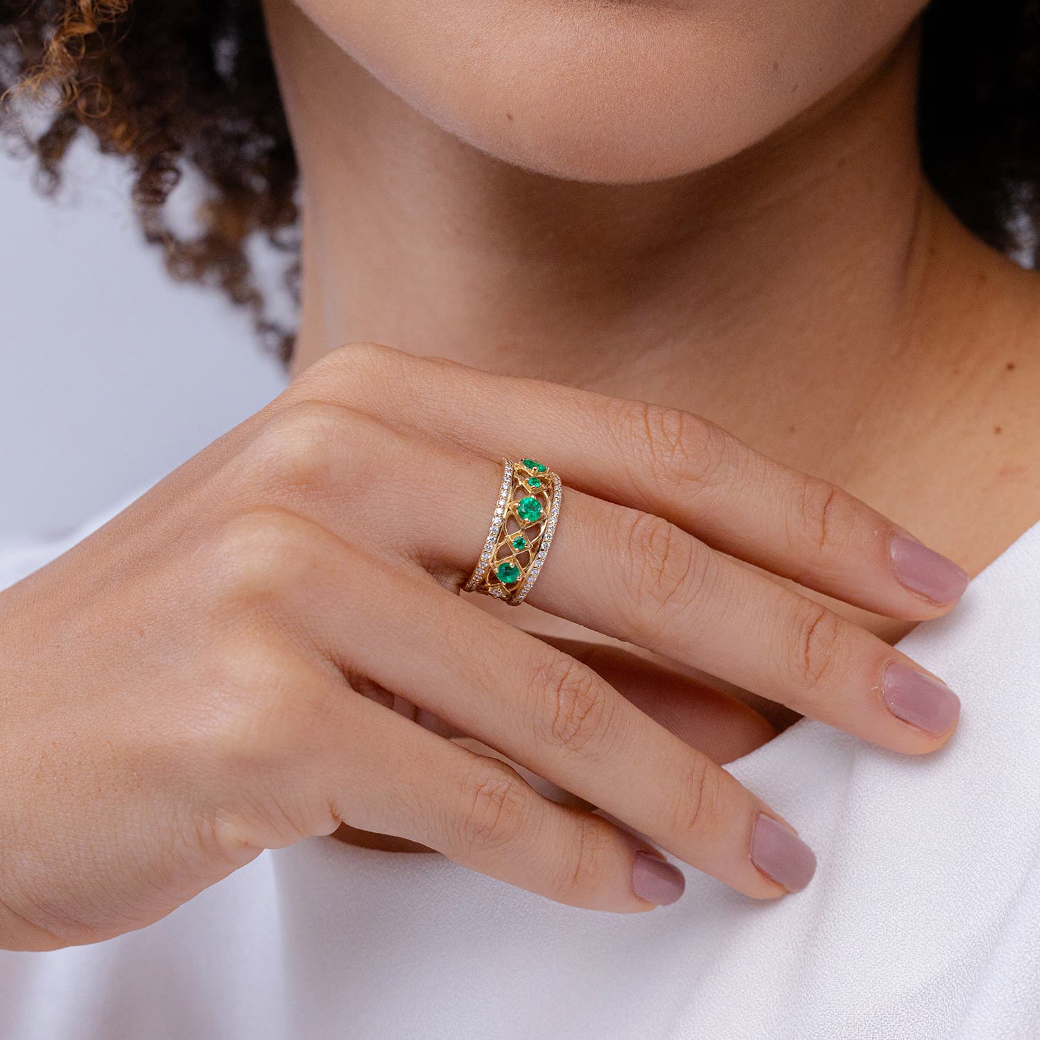 SR2783ED lifestyle image - lifestyle 4