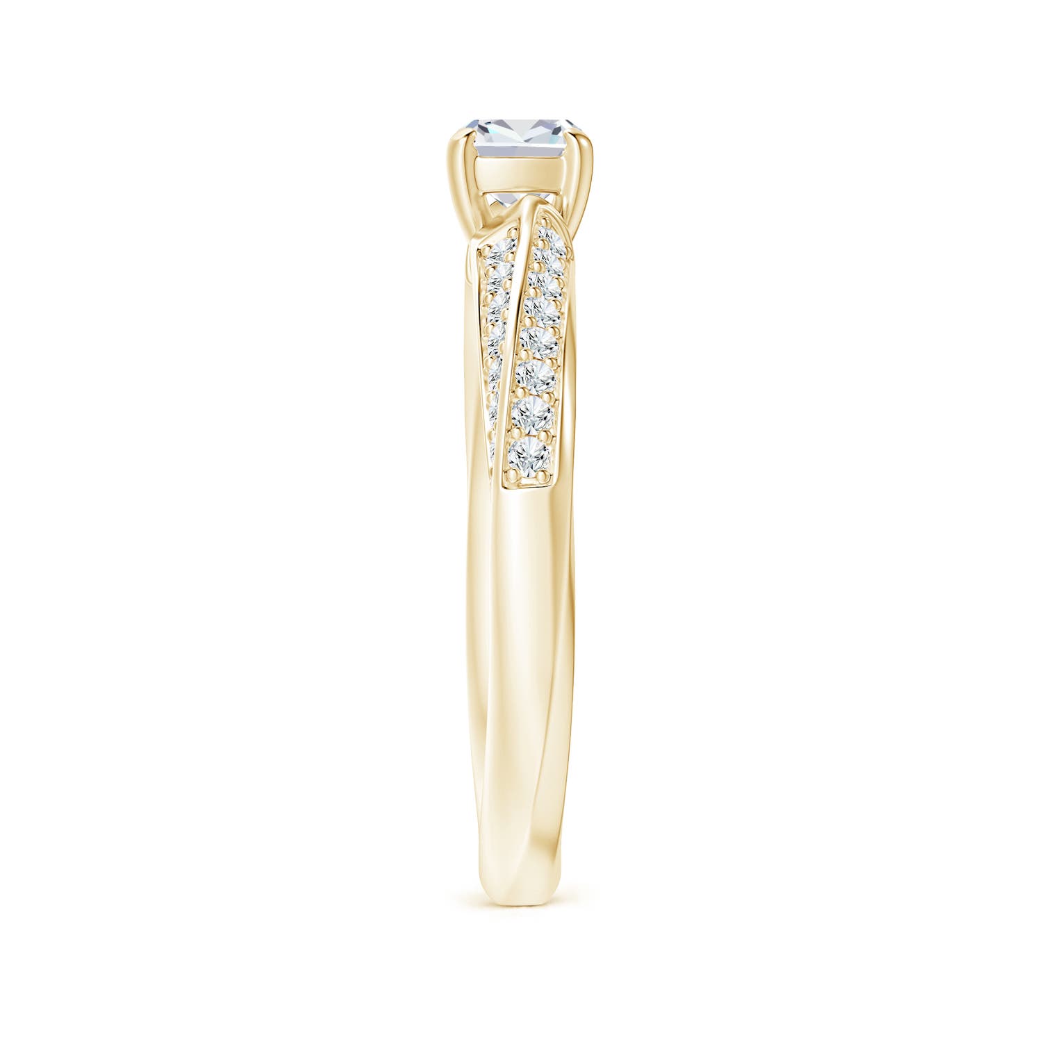 G, VS2 / 0.66 CT / 14 KT Yellow Gold