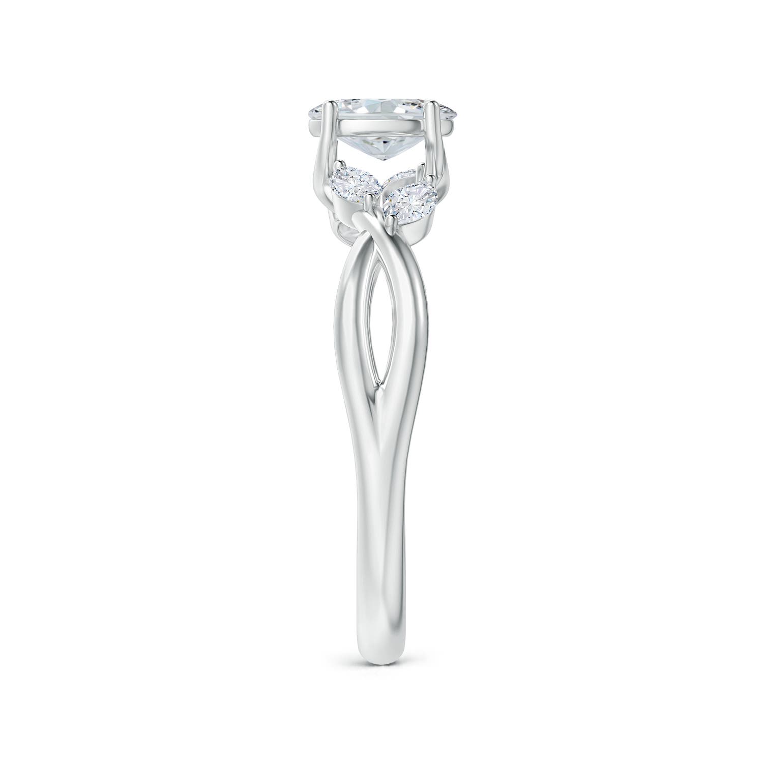 G, VS2 / 0.71 CT / 14 KT White Gold