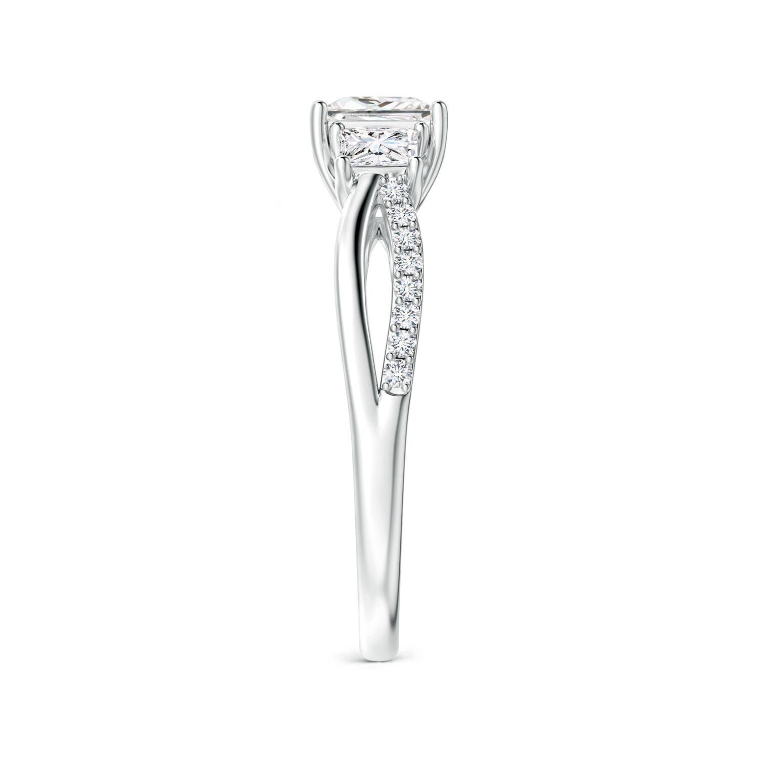 G, VS2 / 1.35 CT / 14 KT White Gold