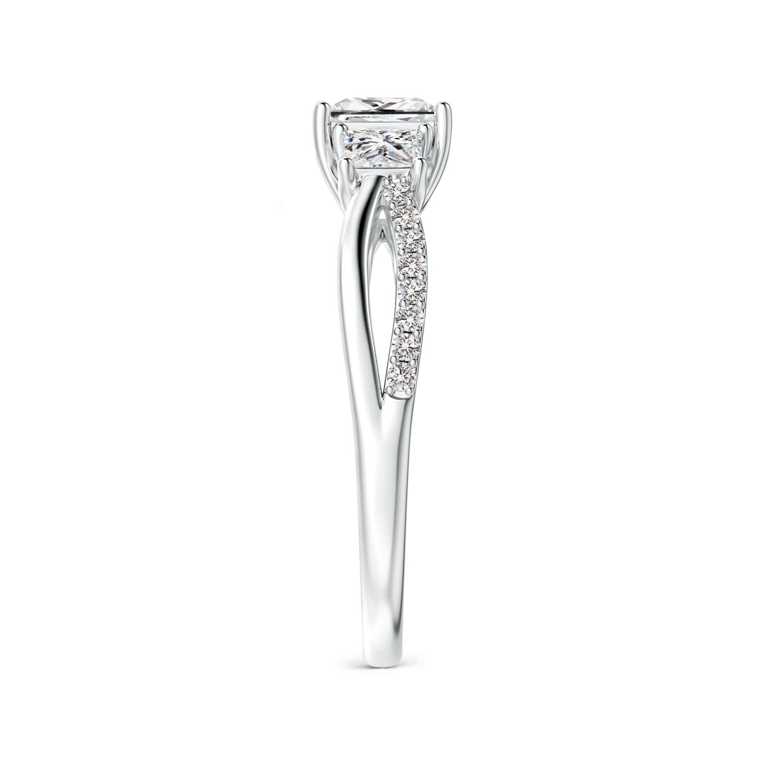 I-J, I1-I2 / 1.35 CT / 14 KT White Gold