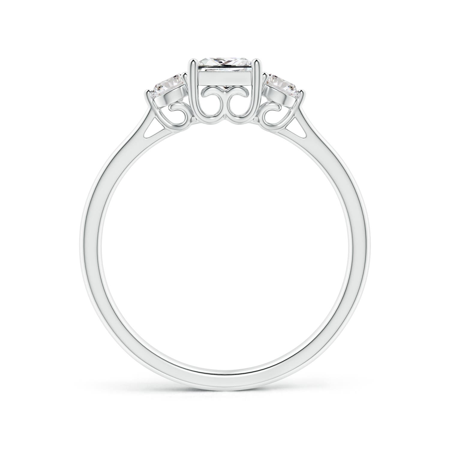 I-J, I1-I2 / 0.75 CT / 14 KT White Gold