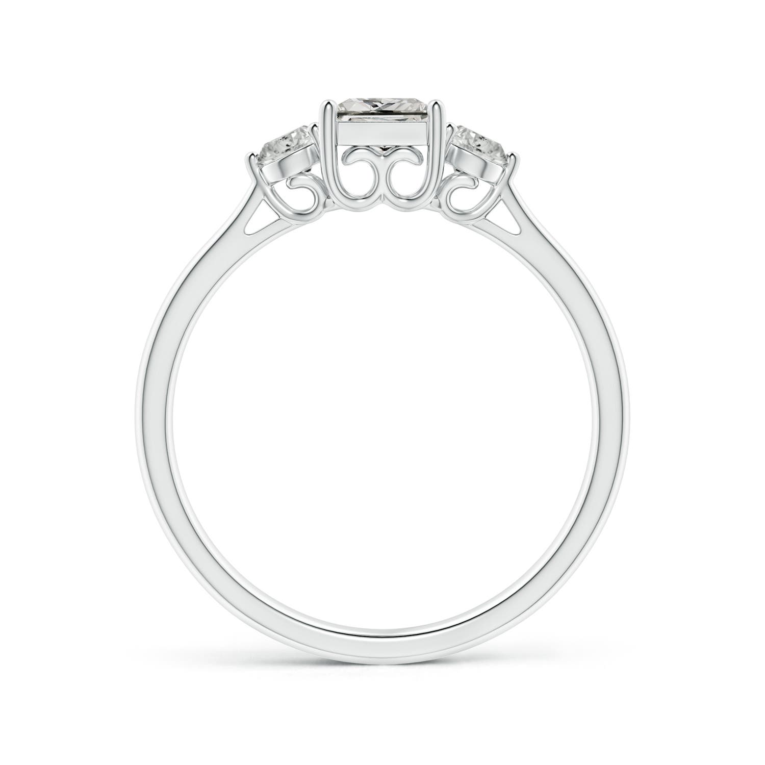 K, I3 / 0.75 CT / 14 KT White Gold