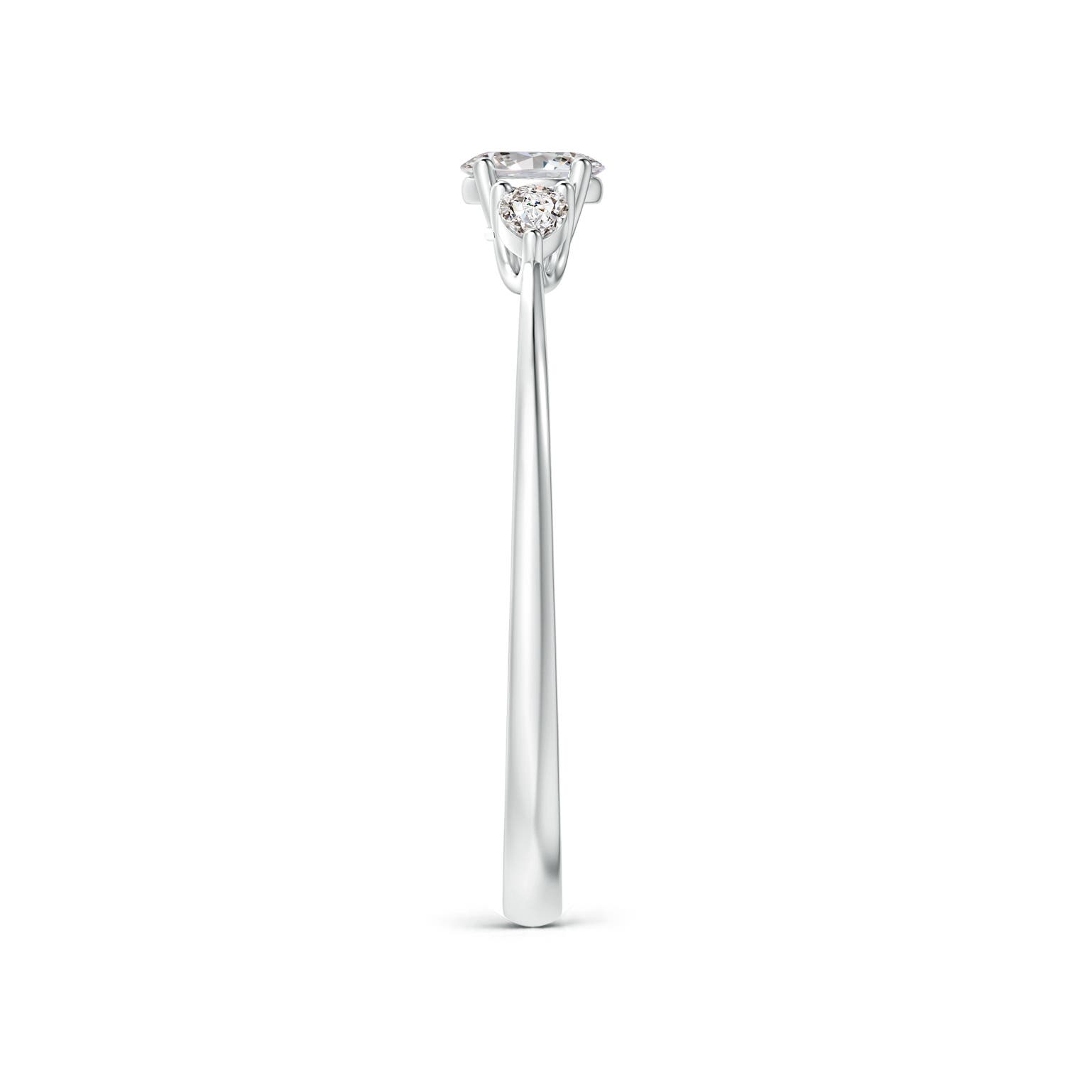 I-J, I1-I2 / 0.22 CT / 14 KT White Gold