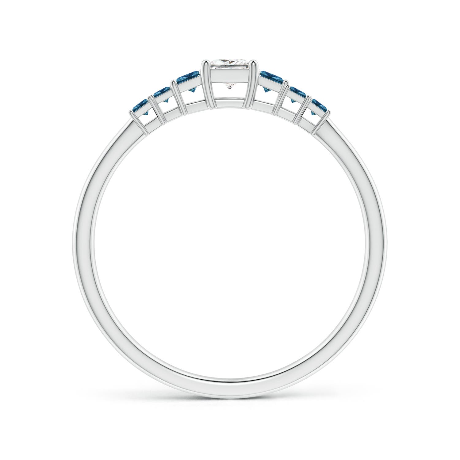 G, VS2 / 0.34 CT / 14 KT White Gold