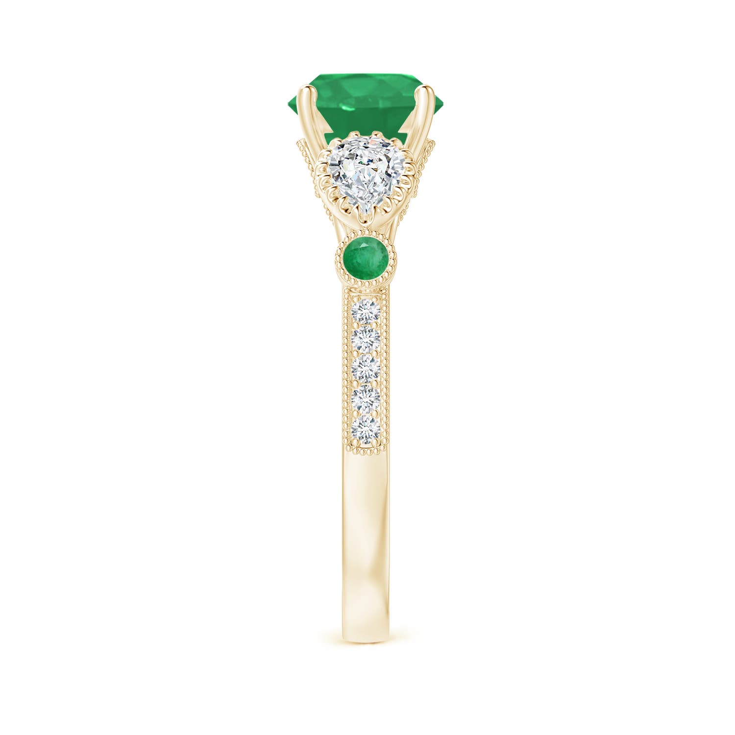 A - Emerald / 1.99 CT / 14 KT Yellow Gold