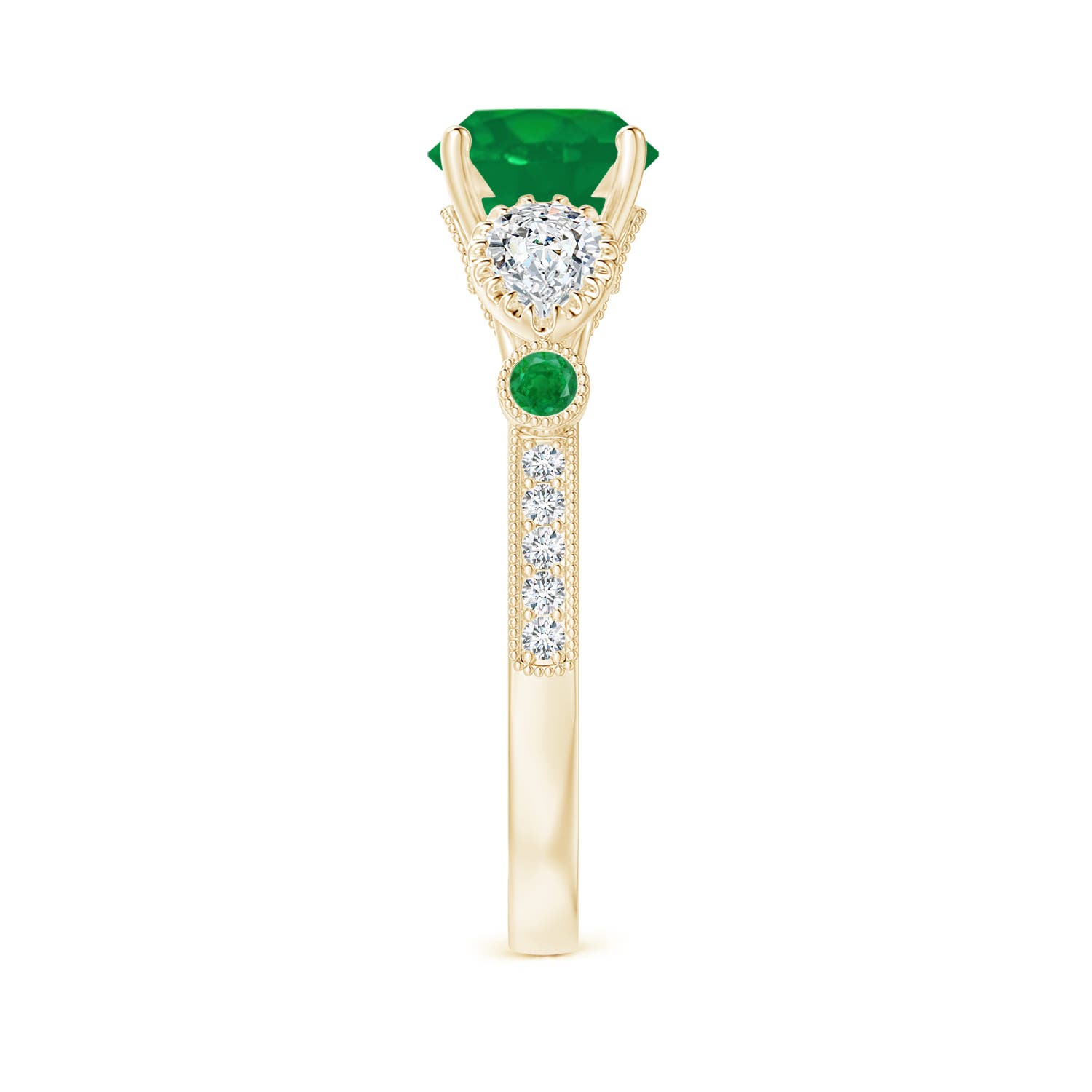 AA - Emerald / 1.99 CT / 14 KT Yellow Gold