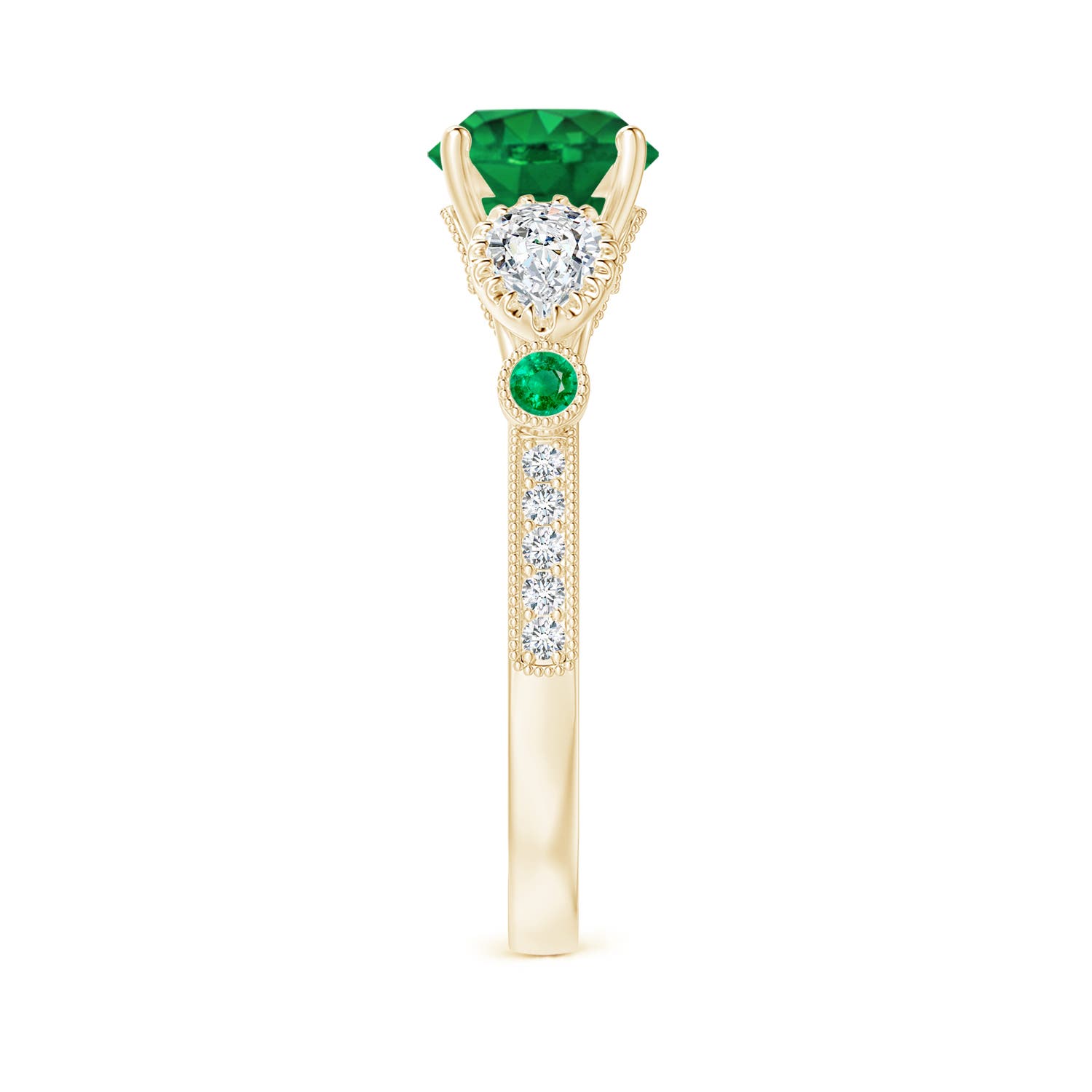 AAA - Emerald / 1.99 CT / 14 KT Yellow Gold