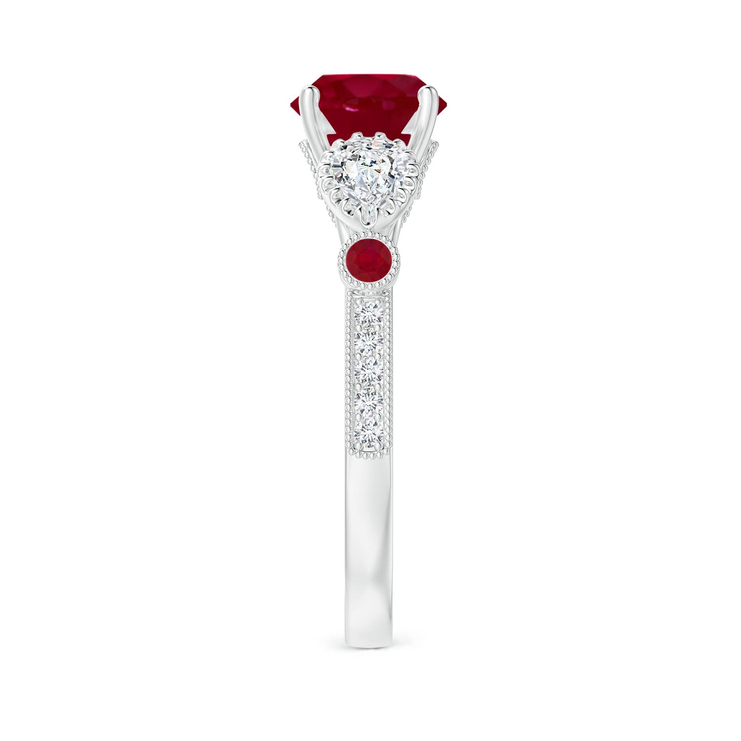 AA - Ruby / 2.21 CT / 14 KT White Gold