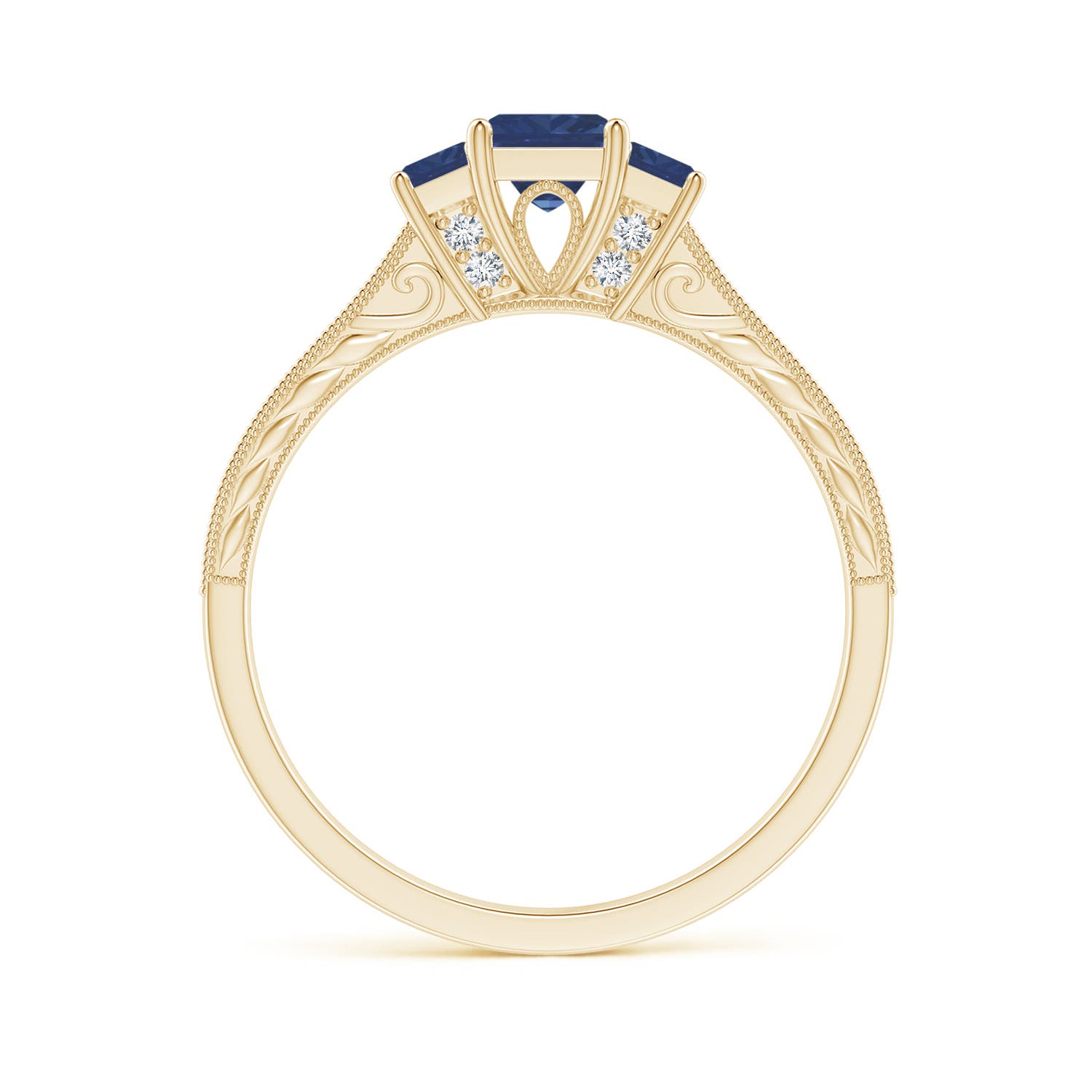 A - Blue Sapphire / 0.82 CT / 14 KT Yellow Gold