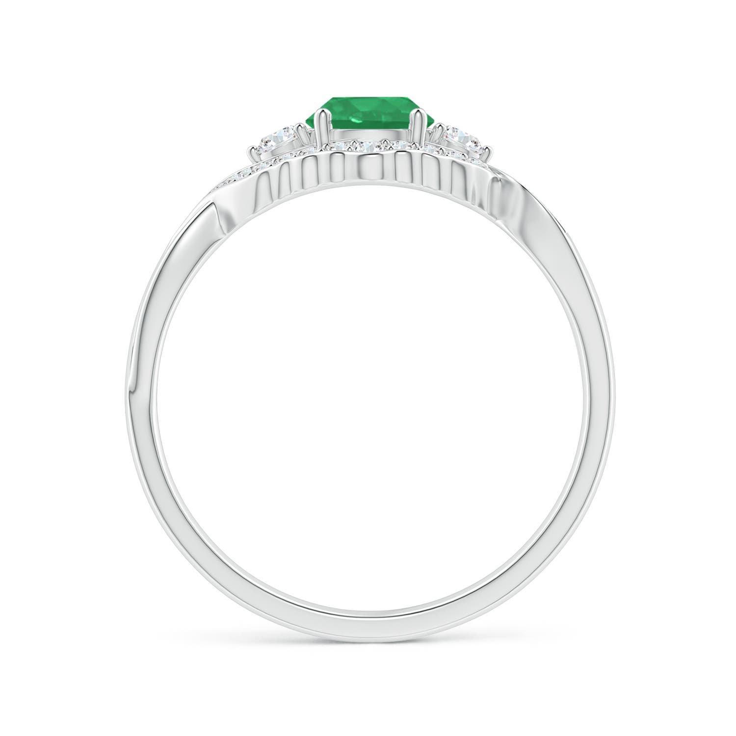 A - Emerald / 0.62 CT / 14 KT White Gold