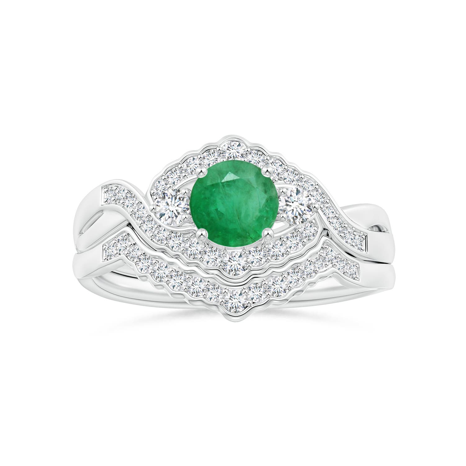 A - Emerald / 0.62 CT / 14 KT White Gold