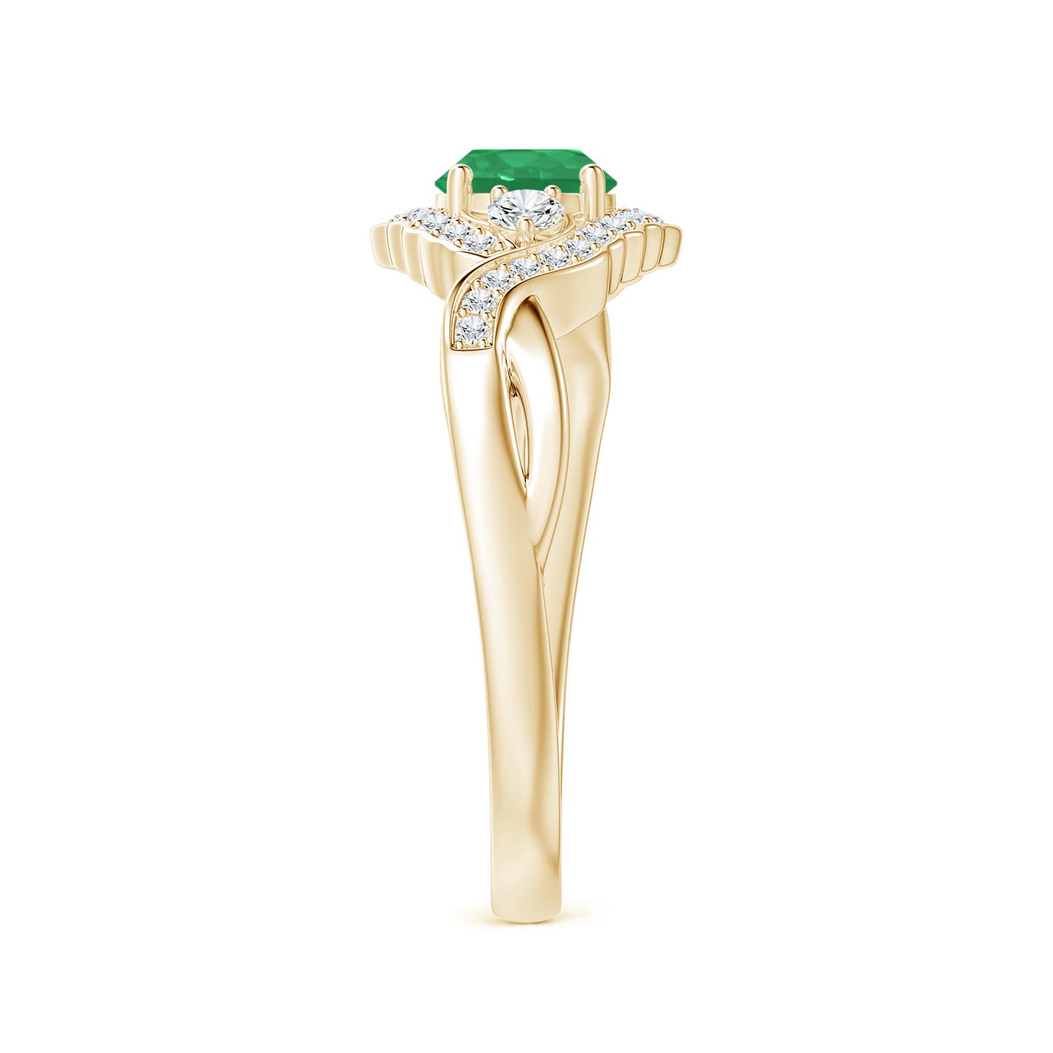 A - Emerald / 0.62 CT / 14 KT Yellow Gold