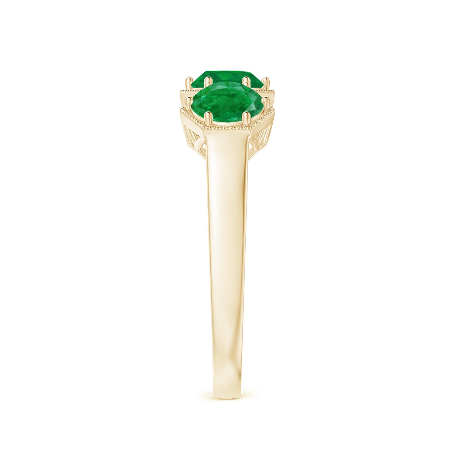 AA - Emerald / 1.35 CT / 14 KT Yellow Gold