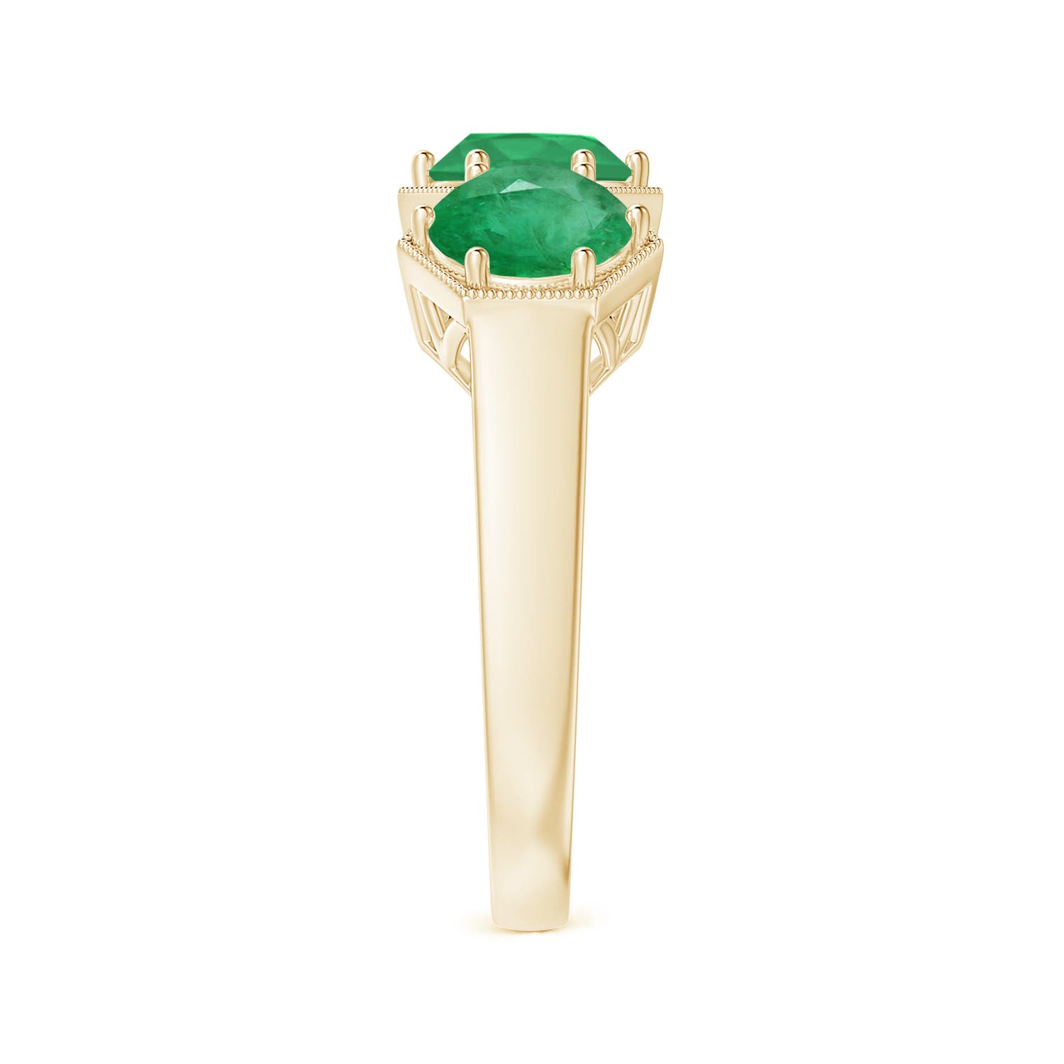 A - Emerald / 2.25 CT / 14 KT Yellow Gold