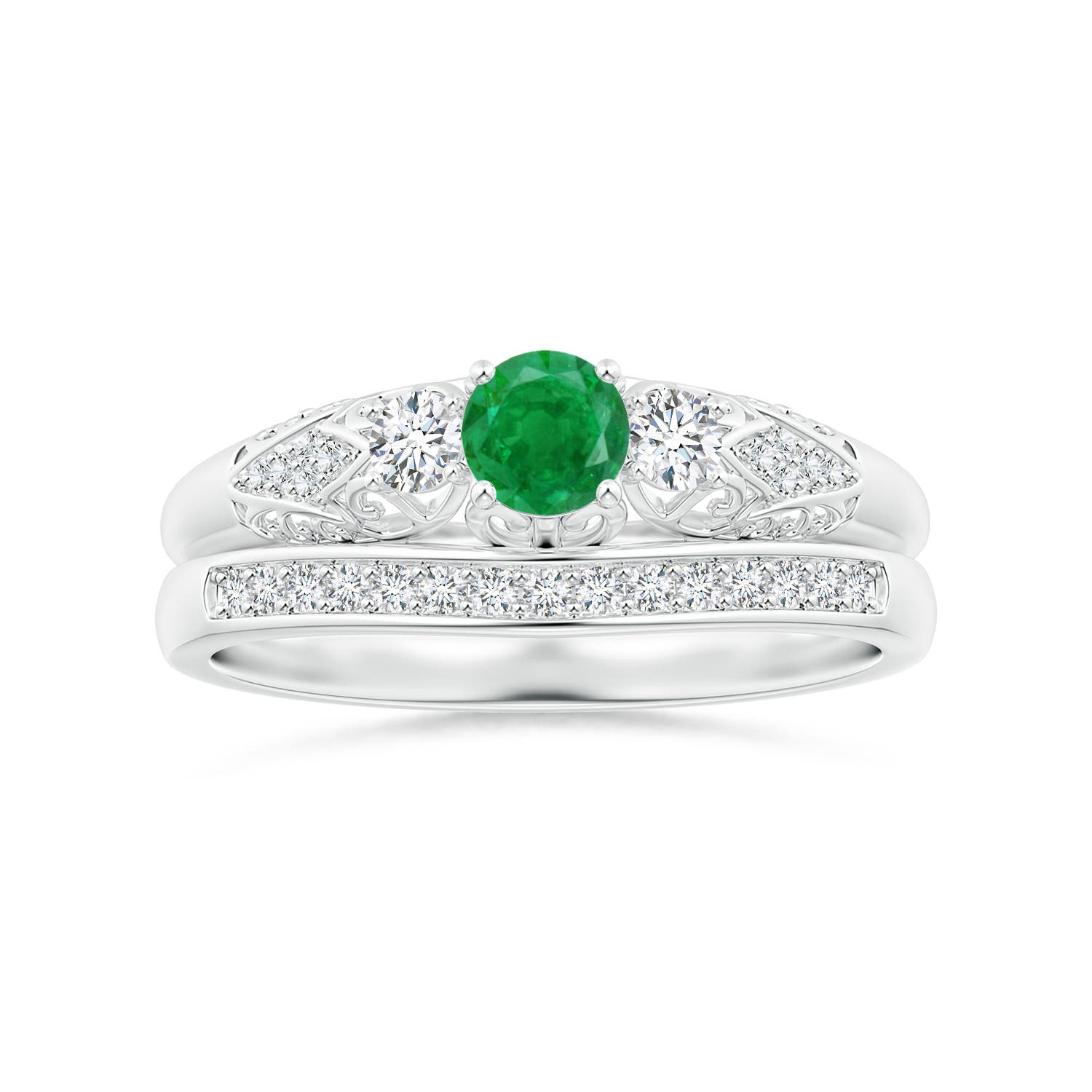 AA - Emerald / 0.43 CT / 14 KT White Gold