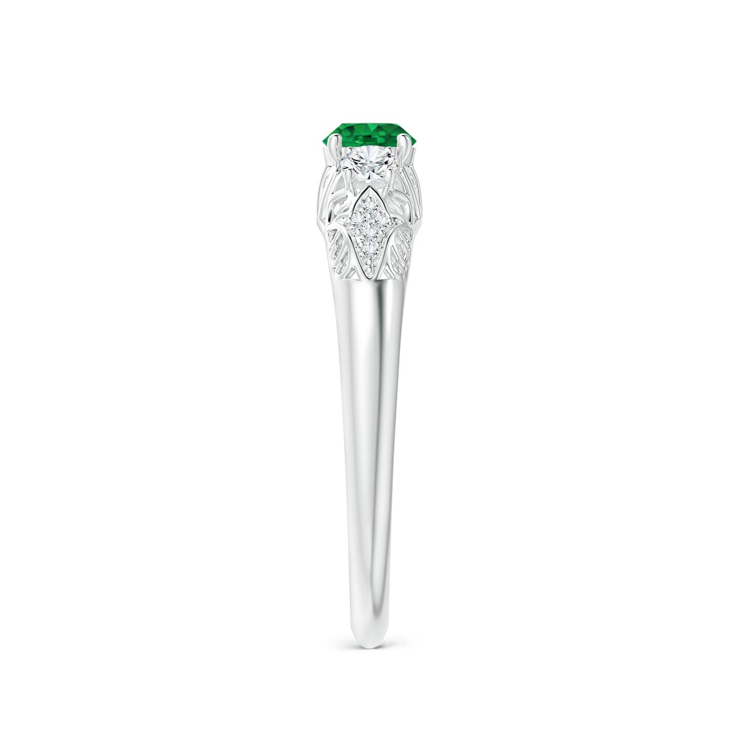 AAA - Emerald / 0.43 CT / 14 KT White Gold