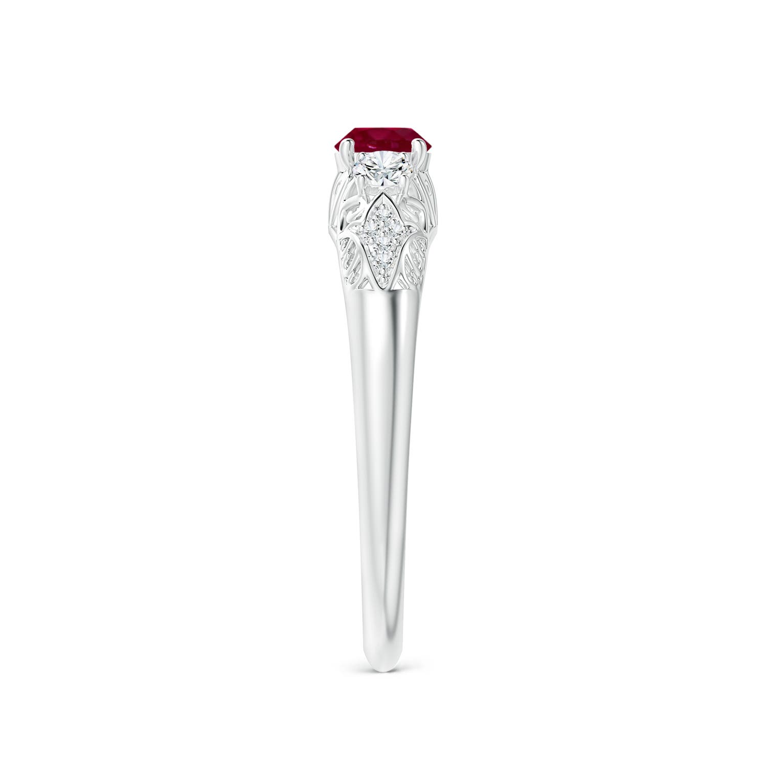 A - Ruby / 0.53 CT / 14 KT White Gold