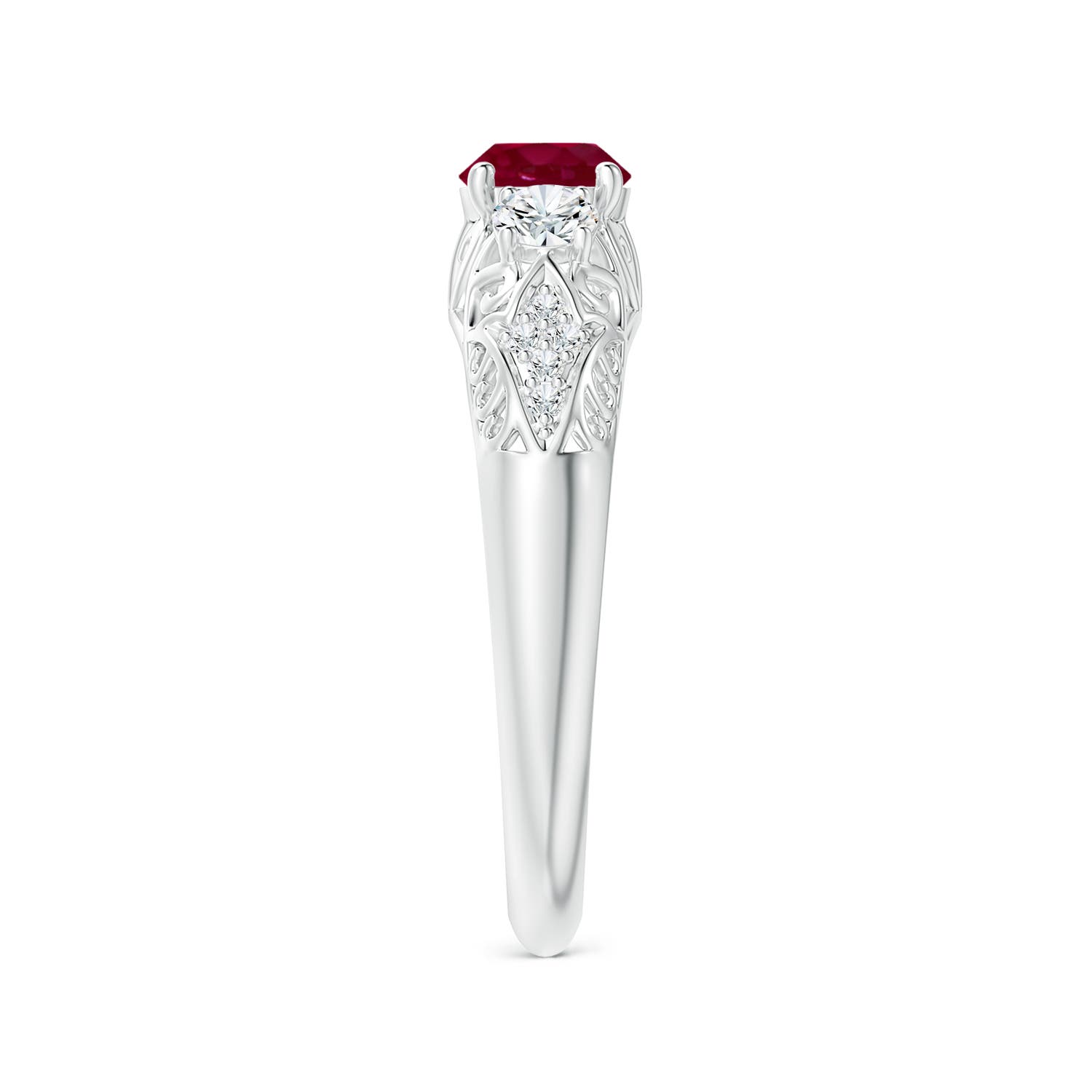 A - Ruby / 0.87 CT / 14 KT White Gold