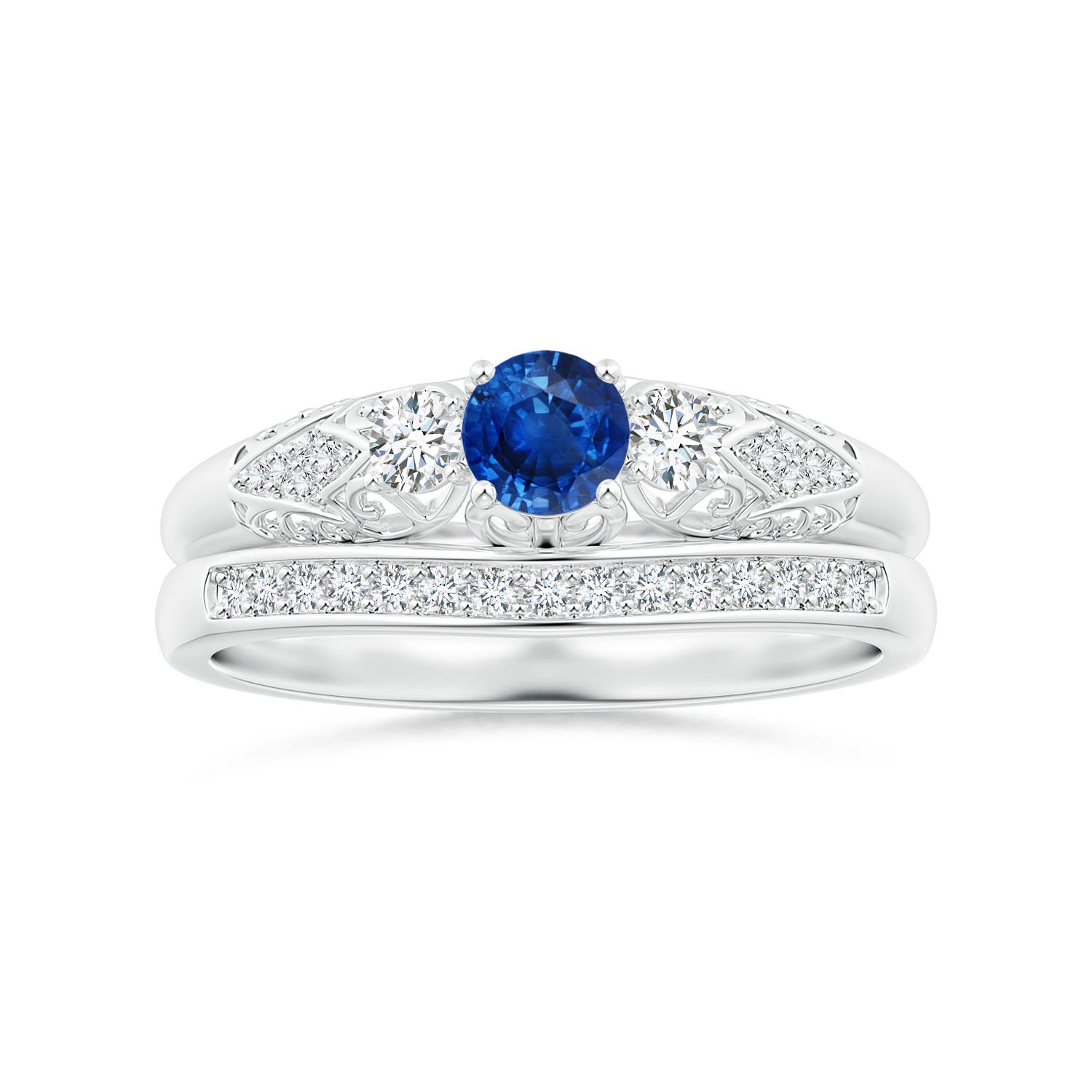 AAA - Blue Sapphire / 0.52 CT / 14 KT White Gold