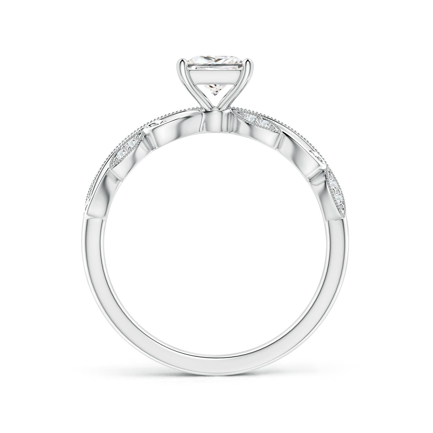 F-G, VS / 0.77 CT / 14 KT White Gold