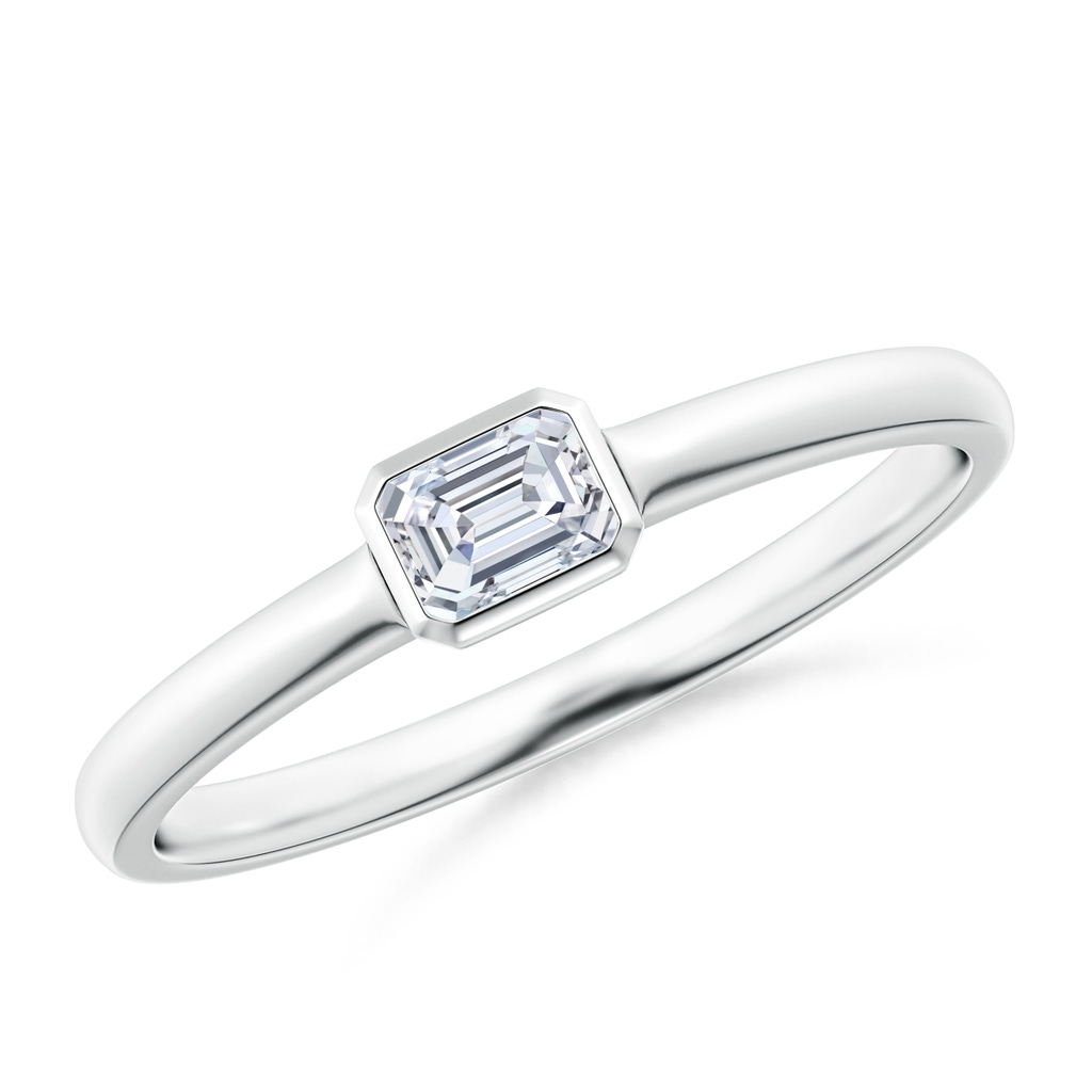 4x3mm GVS2 East-West Emerald-Cut Diamond Solitaire Ring in Bezel Setting in P950 Platinum