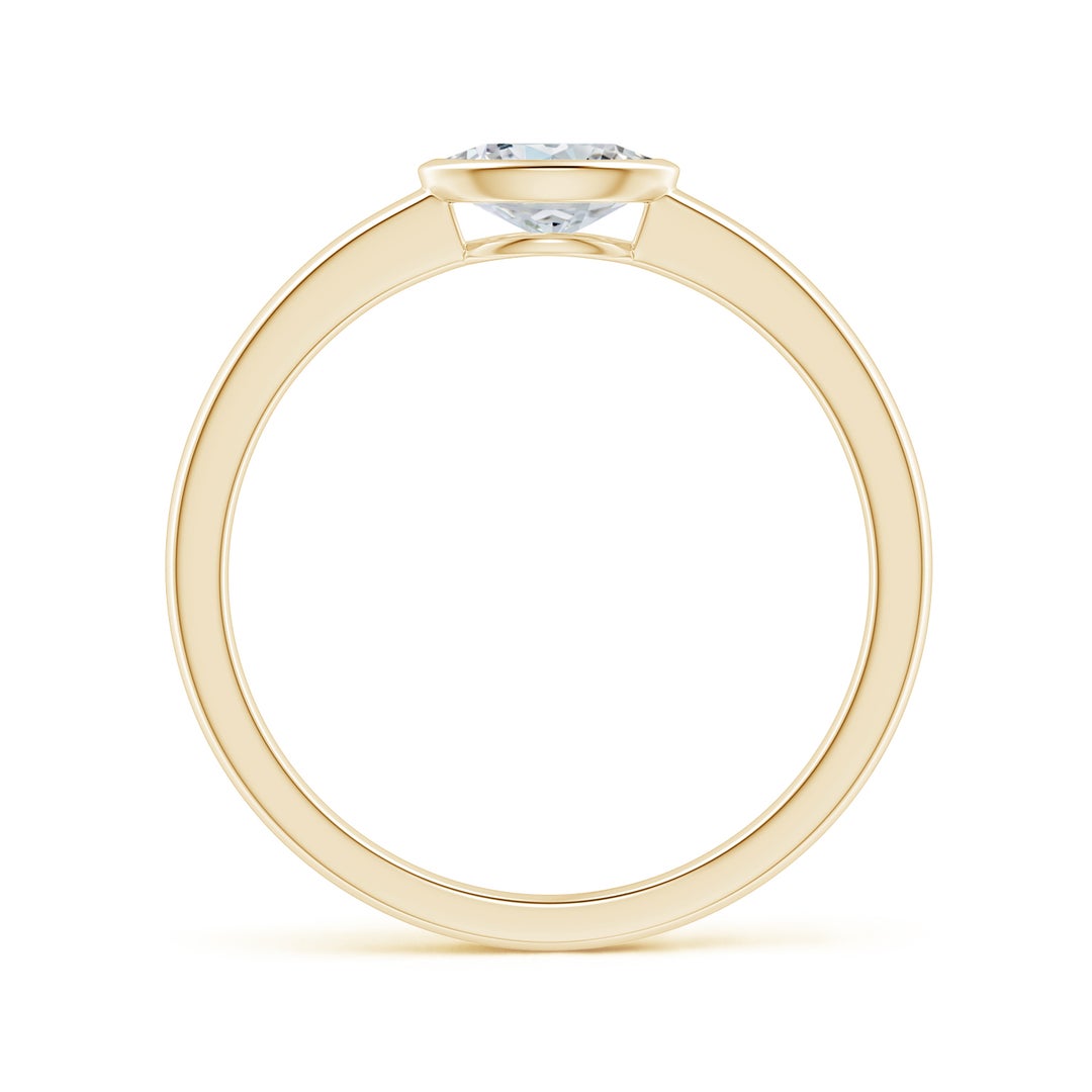 6x4mm GVS2 East-West Oval Diamond Solitaire Ring in Bezel Setting in Yellow Gold - side 2