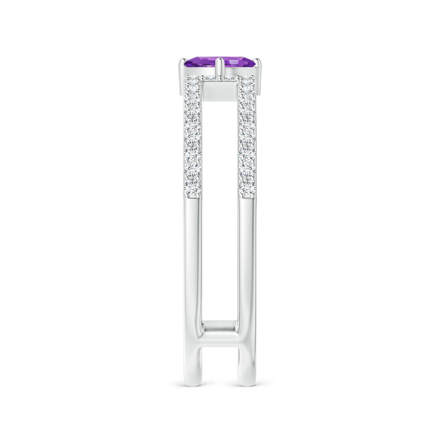 AAA - Amethyst / 0.44 CT / 14 KT White Gold