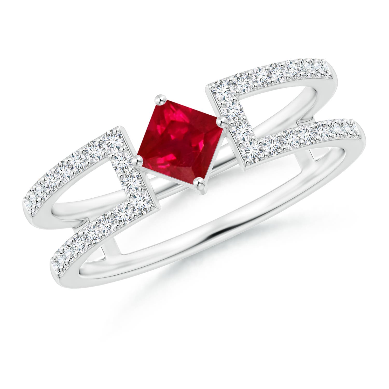 AAA - Ruby / 0.65 CT / 14 KT White Gold