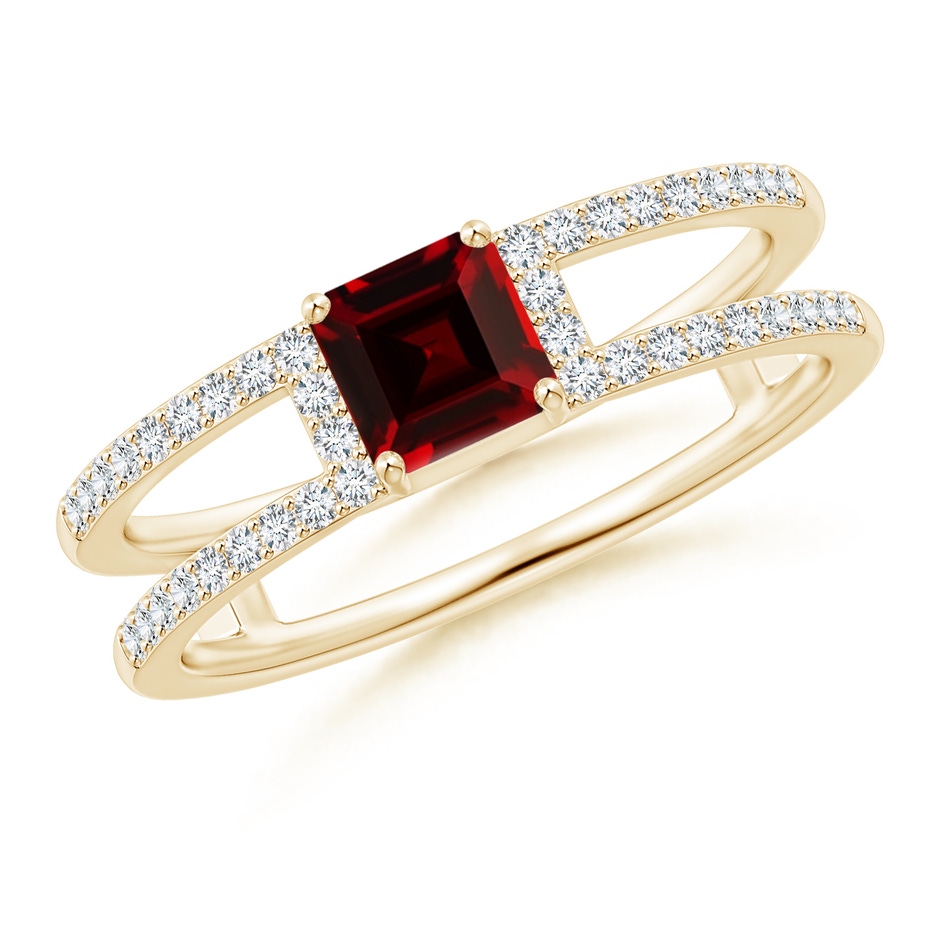 5mm AAAA Square Emerald-Cut Garnet Parallel Split Shank Ring in Yellow Gold 