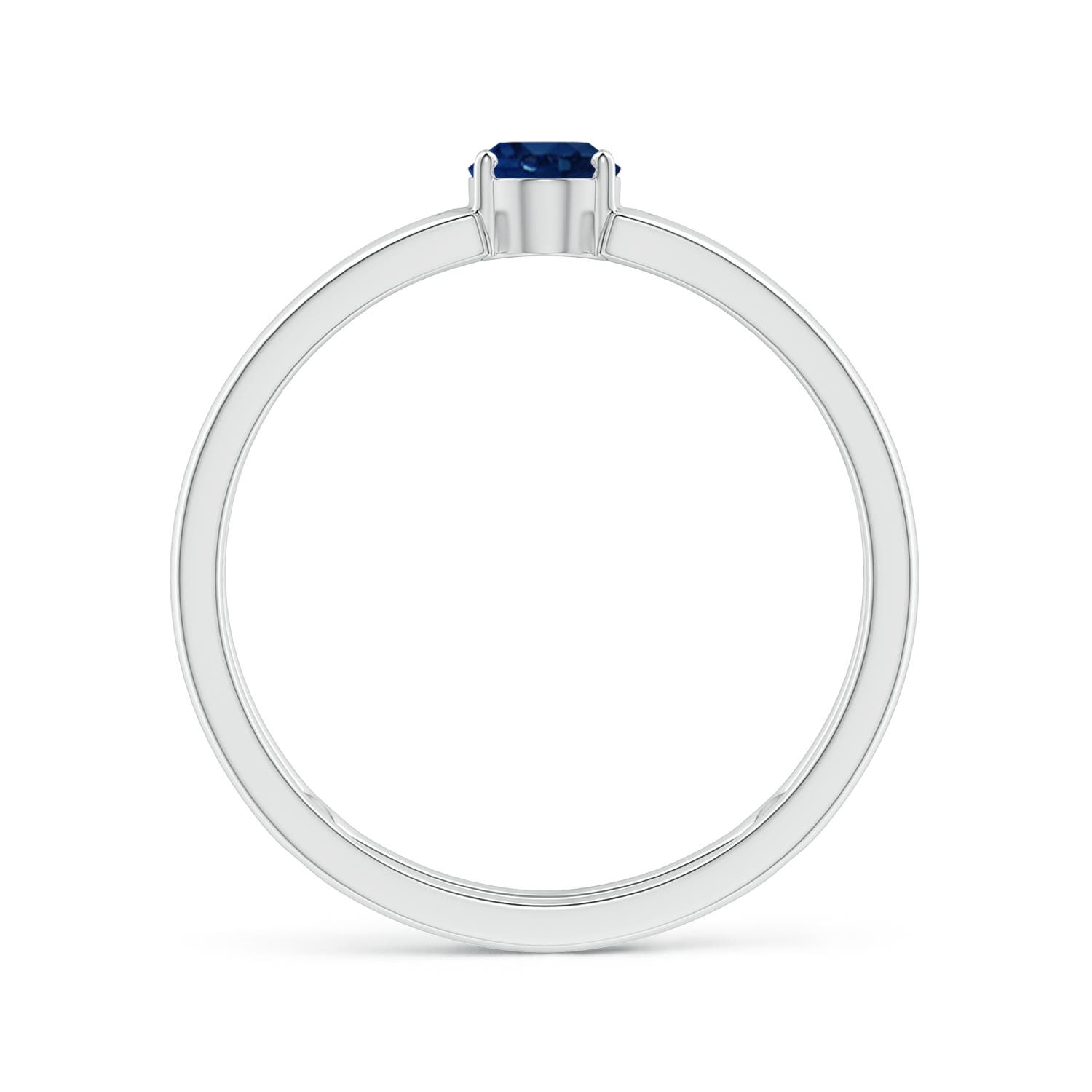 AA - Blue Sapphire / 0.6 CT / 14 KT White Gold