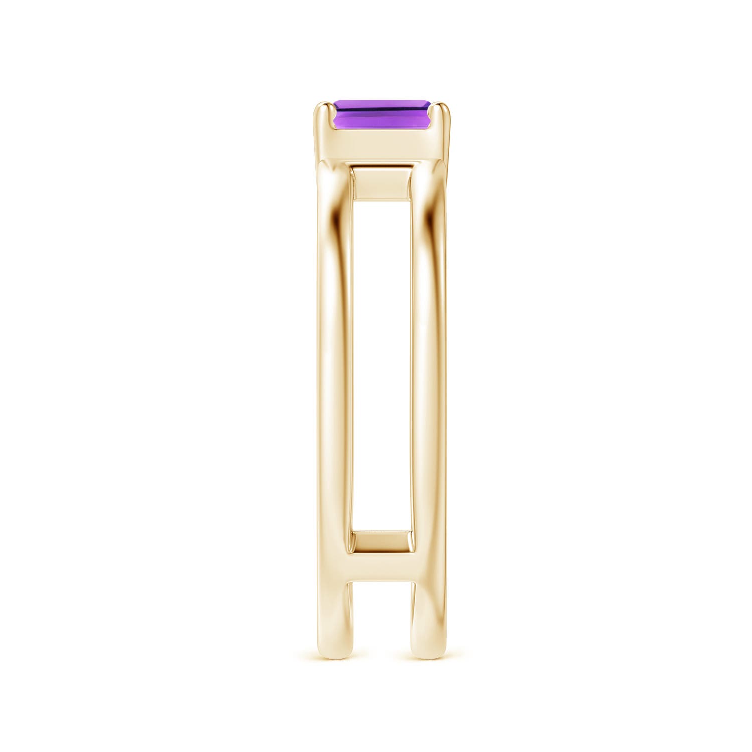 AA - Amethyst / 0.7 CT / 14 KT Yellow Gold