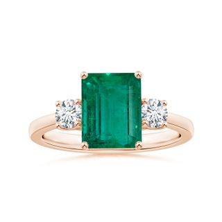 9.14x7.15x4.78mm AAA Reverse Tapered Shank GIA Certified Emerald-Cut Emerald Three Stone Ring in 9K Rose Gold