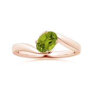 8.02x5.97x4.09mm AAA GIA Certified Solitaire Tilted Oval Peridot Bypass Split Shank Ring in 18K Rose Gold