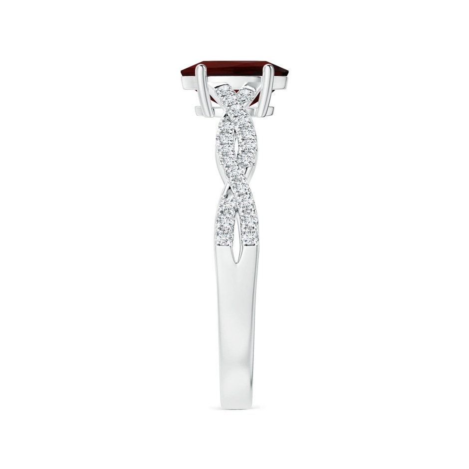 8.16x6.07x3.91mm AAA Prong-Set GIA Certified Oval Garnet Twisted Shank Ring with Diamonds in White Gold side 399