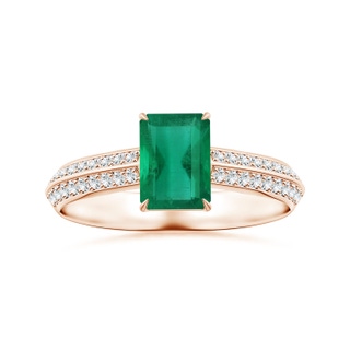 7.12x5.09x3.31mm AA Claw-Set GIA Certified Emerald-Cut Emerald Ring with Knife-Edged Diamond Shank in 10K Rose Gold