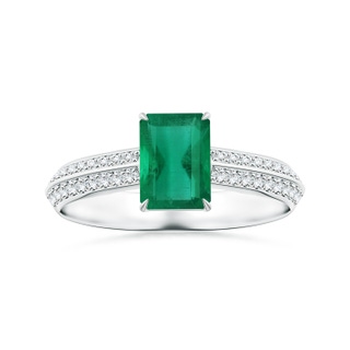 7.12x5.09x3.31mm AA Claw-Set GIA Certified Emerald-Cut Emerald Ring with Knife-Edged Diamond Shank in White Gold