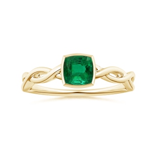 7.09x5.95x4.18mm AAAA Bezel-Set Solitaire Cushion Emerald Twisted Shank Ring in 18K Yellow Gold