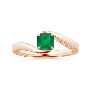 5.52x5.47x4.16mm AAA GIA Certified Solitaire Square Emerald-Cut Emerald Bypass Ring with Leaf Motifs in 9K Rose Gold