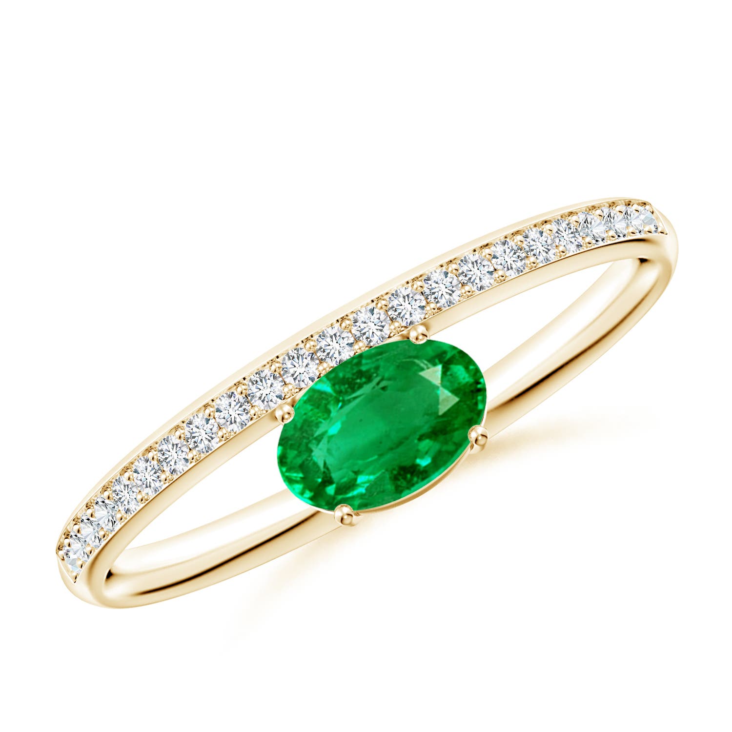 6x4mm AAA Oval Emerald Off-Centered Solitaire Ring With Diamonds in Yellow Gold
