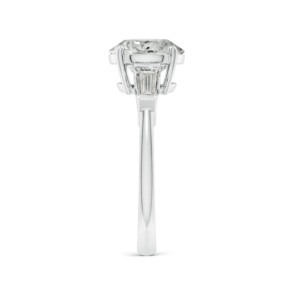 8.9mm KI3 Round and Tapered Baguette Diamond Side Stone Engagement Ring in P950 Platinum side 299