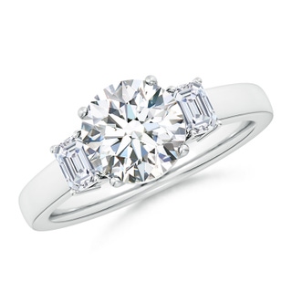 8mm GVS2 Round and Emerald-Cut Diamond Three Stone Engagement Ring in P950 Platinum