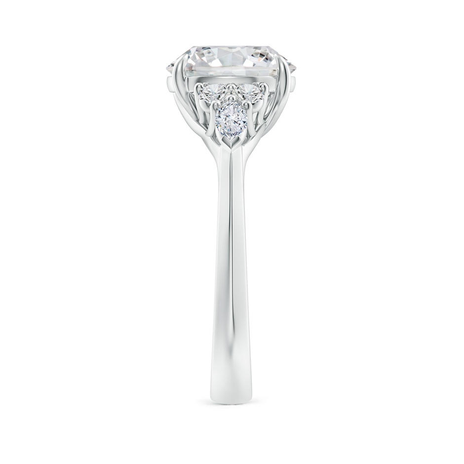 9.2mm HSI2 Round Diamond Side Stone Engagement Ring with Diamonds in P950 Platinum side 299